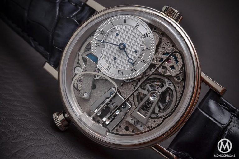 Mẫu Breguet Tradition Minute Repeater và Tourbillon, với thiết kế gong đặc biệt giúp khuếch đại âm thanh trong đồng hồ đeo tay.