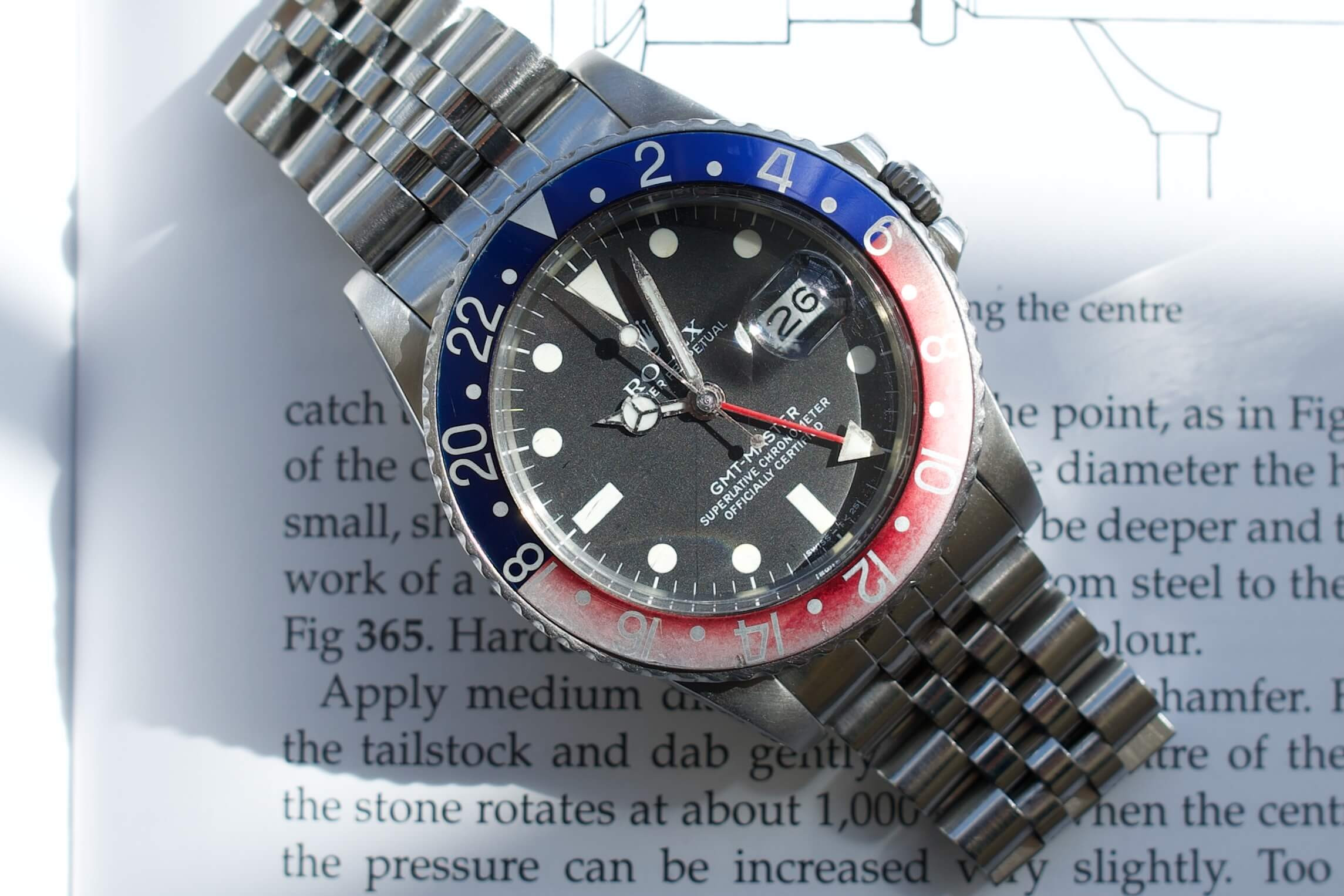 Đồng hồ Rolex Yacht-Master II với chức năng đếm ngược