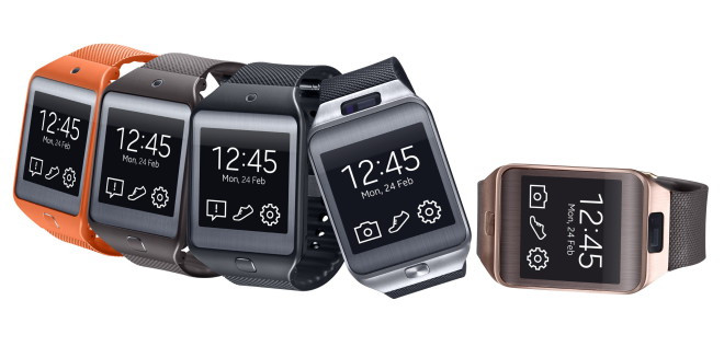 Hình ảnh cận cảnh hai mẫu đồng hồ đeo tay thông minh Samsung Gear 2 và Gear 2 Neo, so sánh thiết kế và tính năng.