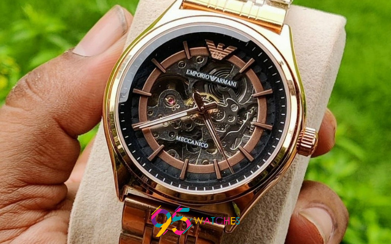 Đánh giá đồng hồ Armani: Có nên mua cho nhiều đối tượng?