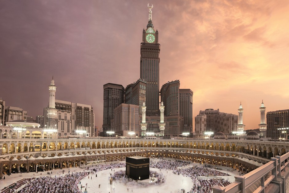 Đồng Hồ Lớn Nhất Thế Giới: Kỳ Quan Kiến Trúc Và Biểu Tượng Của Mecca
