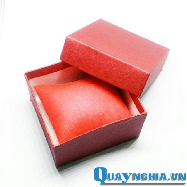 Hộp đựng sang trọng đi kèm đồng hồ mặt trăng giá rẻ, thích hợp làm quà tặng.