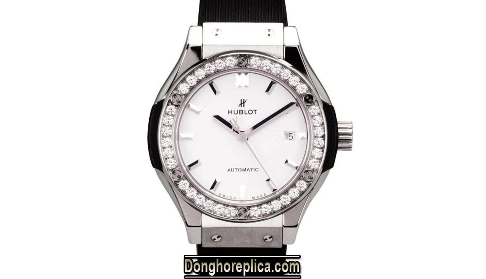Mẫu đồng hồ Hublot nữ giá rẻ nhất, thiết kế tinh xảo dành cho phái đẹp