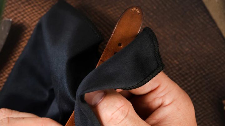 Bí Quyết Vệ Sinh Dây Da Đồng Hồ Màu Trắng Sáng Bền, Như Mới Tại Nhà