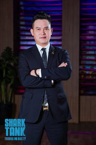 Shark Hồng Anh Đeo Đồng Hồ Gì? Giải Mã Phong Cách Quyền Lực Của Nữ Doanh Nhân Tài Ba