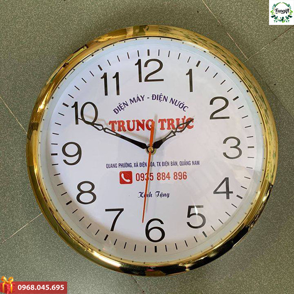 In chữ lên đồng hồ treo tường Hà Nội