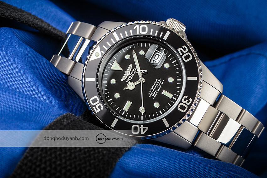 Đồng hồ Invicta 0420 sử dụng công nghệ dạ quang Tritnite