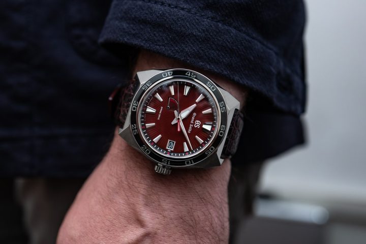 Đồng Hồ Seiko Phiên Bản Giới Hạn: Đẳng Cấp Thượng Lưu và Giá Trị Vượt Thời Gian