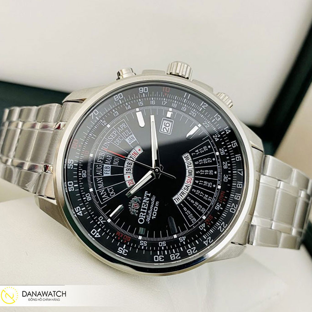 Đồng hồ Nam Orient Perpetual Calendar FEU07005BX với mặt đen sang trọng và các tính năng đa dạng
