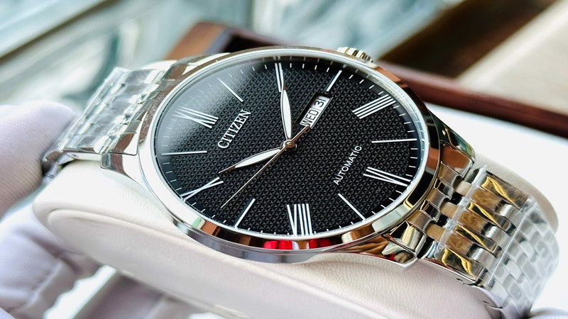 Đồng hồ Citizen Nam NH8350-59E - Một trong những mẫu đồng hồ nam đẹp nhất hiện nay