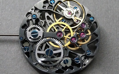 Chi tiết bộ máy cơ automatic của đồng hồ đeo tay