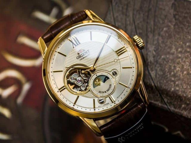 Đồng hồ nam chính hãng tại Hà Nội - Biểu tượng phong cách và đẳng cấp