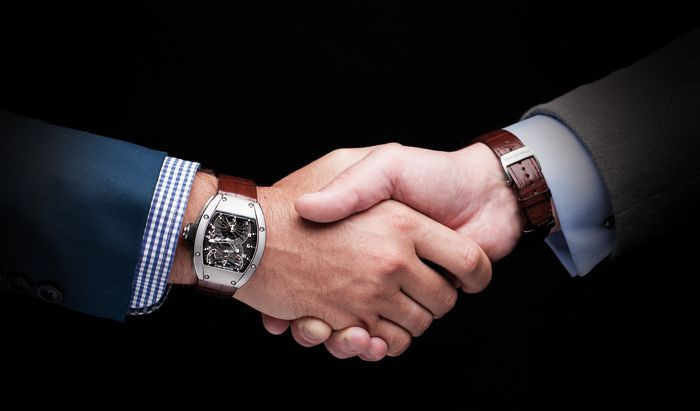 Mua bán, trao đổi và lên đời đồng hồ cũ chính hãng ở Bình Dương