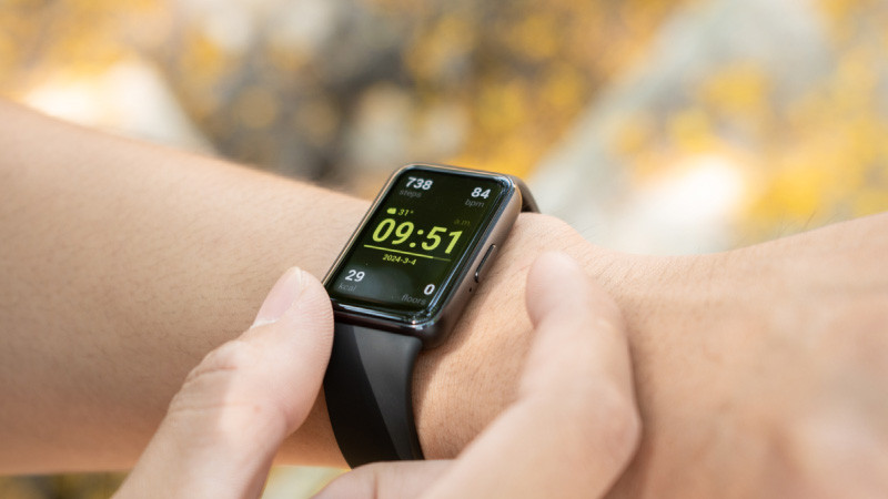 Samsung Galaxy Fit 3, đồng hồ thông minh thể thao cho iPhone