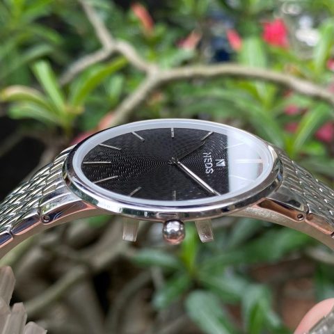 Đồng hồ Neos nam giá rẻ N-40675M dây thép vàng sapphire: Biểu Tượng Phong Cách và Chất Lượng Bền Bỉ