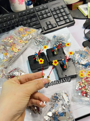 Đồng Hồ Giá Sỉ Hà Nội: Nguồn Cung Cấp Uy Tín Cho Doanh Nghiệp