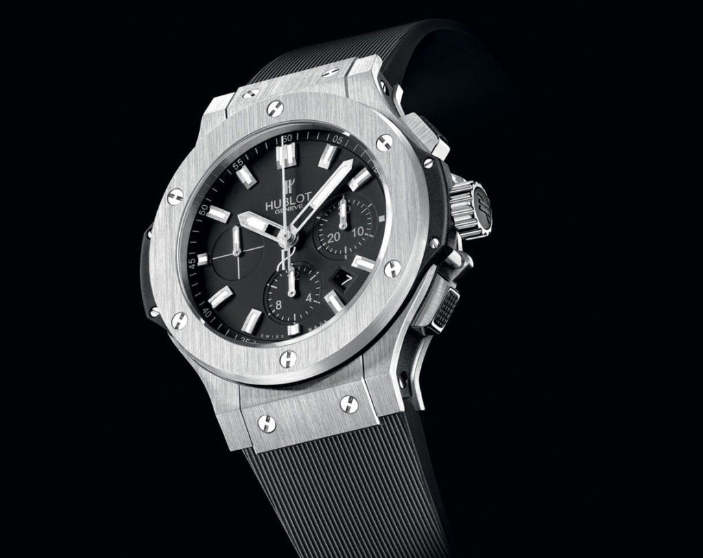 Hublot Big Bang với thiết kế táo bạo và độc đáo, xứng đáng là một trong những dòng đồng hồ đẹp nhất thế giới được yêu thích.