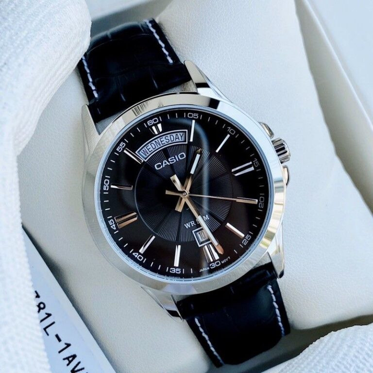 Mẫu Casio MTP-1381L-1A, đồng hồ nam đẹp giá dưới 2 triệu với thiết kế tối giản