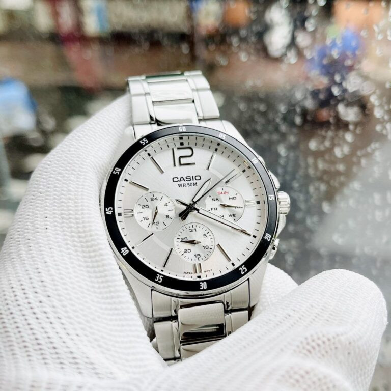 Casio MTP-1374D-7A, đồng hồ thể thao nam đẹp dưới 2 triệu với 6 kim phụ