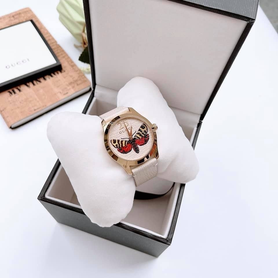 Hình ảnh mặt số và cọc số độc đáo của đồng hồ đeo tay nữ Gucci G-Timeless Butterfly