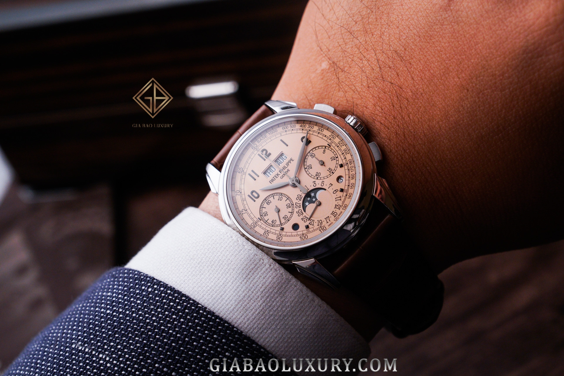 Đồng hồ Patek Philippe Complications Celestial Ref. 5720P-001