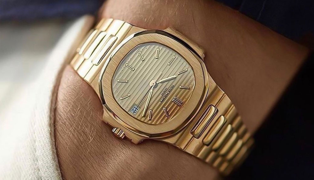 Đồng hồ Patek Philippe Geneve 750 với ký hiệu 750 chỉ vàng 18K
