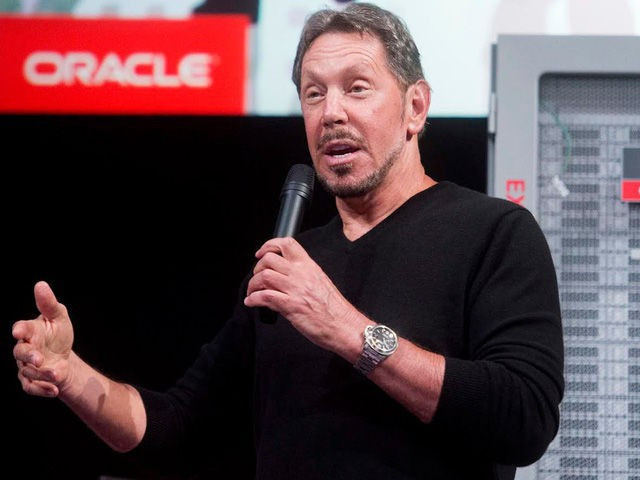 Larry Ellison, cựu CEO Oracle, nổi tiếng với chiếc đồng hồ Panerai, một trong những lựa chọn đồng hồ của các tỷ phú am hiểu