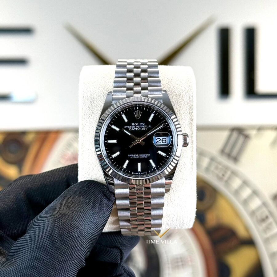 Đồng hồ Rolex Datejust 126234 Black Index Steel 36mm lý tưởng cho cổ tay tròn nam.