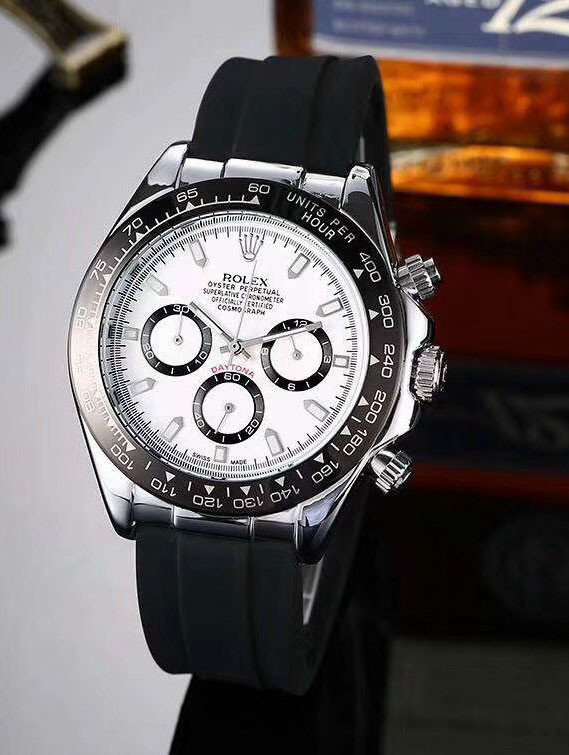 Đồng hồ nữ Swiss Made dây da cổ điển, lựa chọn đẳng cấp