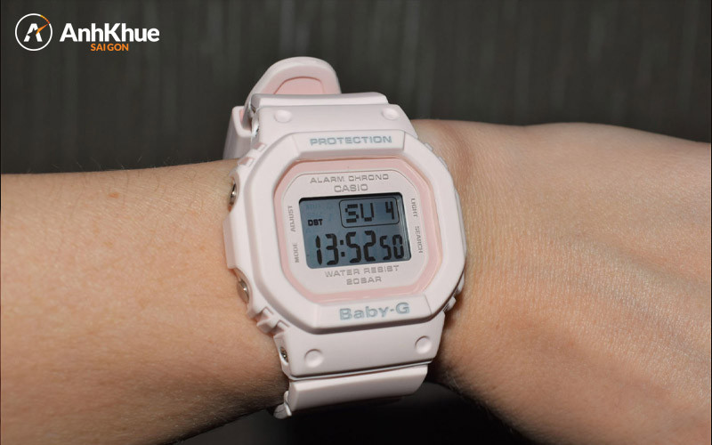 Đồng hồ Baby-G mặt vuông BGD-560-4 nổi bật với màu hồng pastel thời thượng