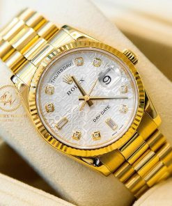 Đồng hồ nam Rolex 118238 vàng khối 18k mặt vi tính trắng cọc kim cương