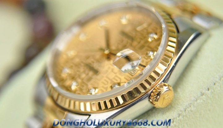 Rolex Oyster Perpetual Datejust 16233 với vỏ Rolesor vàng và thép không gỉ, thể hiện vẻ đẹp sang trọng