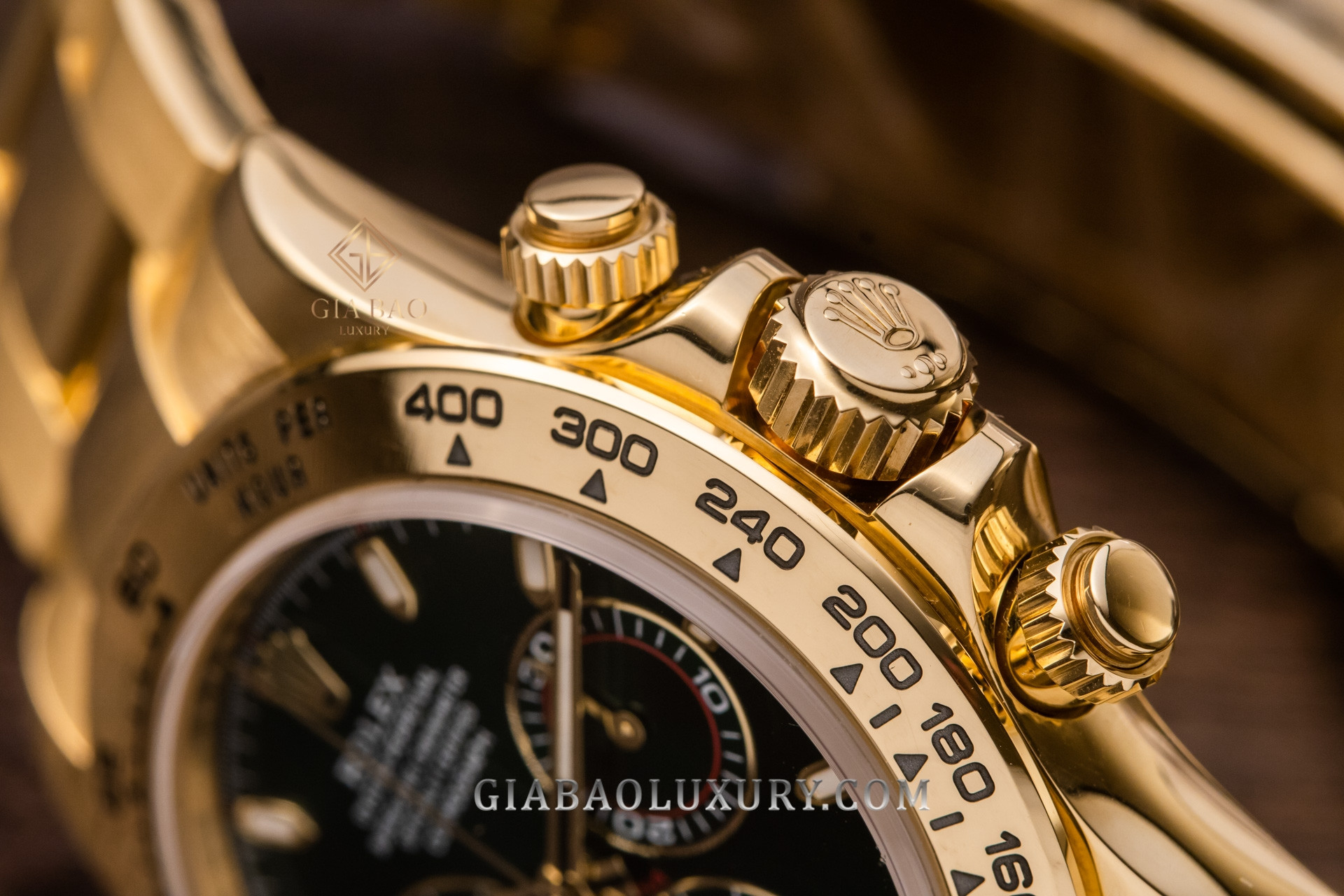 Giá Đồng Hồ Rolex Cosmograph Daytona 116508 Mặt Số Xanh Lá: Từ "Ế Hàng" Đến Biểu Tượng Được Săn Lùng