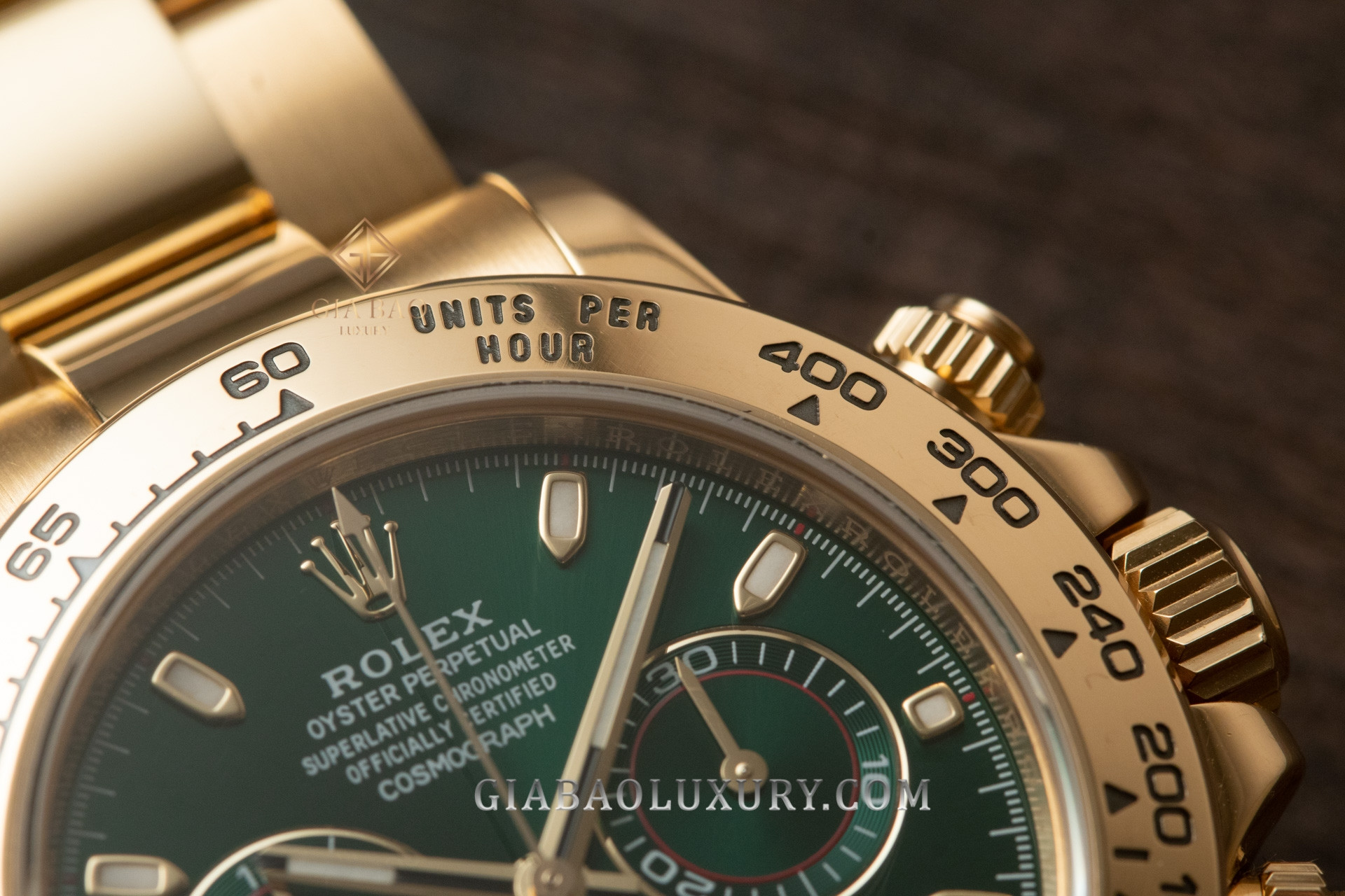 Giá Đồng Hồ Rolex Cosmograph Daytona 116508 Mặt Số Xanh Lá: Từ "Ế Hàng" Đến Biểu Tượng Được Săn Lùng