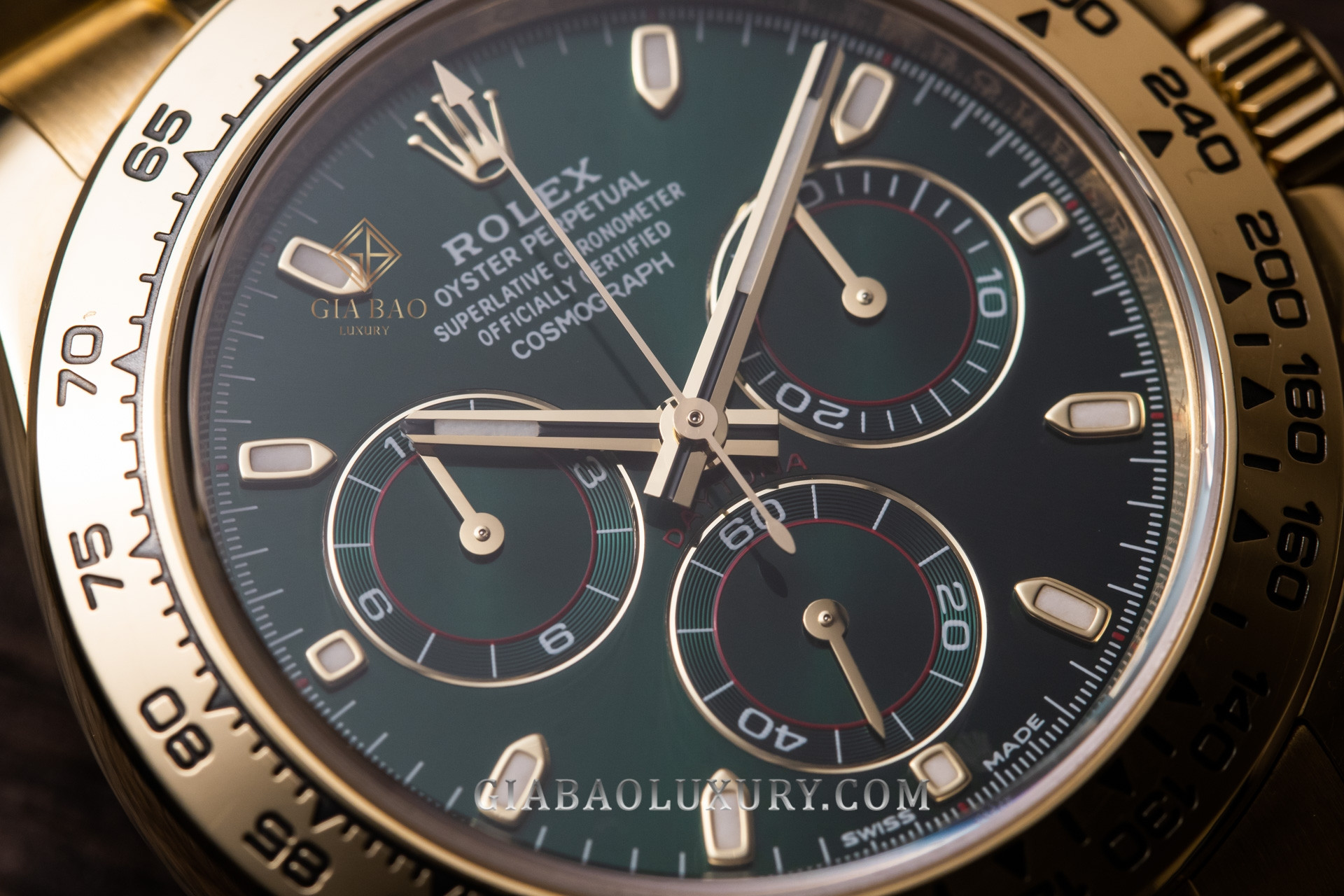 Giá Đồng Hồ Rolex Cosmograph Daytona 116508 Mặt Số Xanh Lá: Từ "Ế Hàng" Đến Biểu Tượng Được Săn Lùng