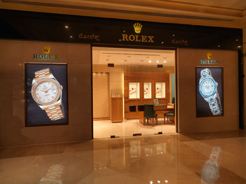 Không gian trung tâm bảo hành đồng hồ Rolex chính hãng tại Hà Nội