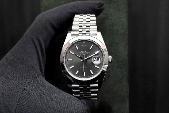 Đồng hồ Rolex dưới 100 triệu: Khám phá các mẫu đẳng cấp và đáng sở hữu Đồng hồ Rolex dưới 100 triệu: Khám phá các mẫu đẳng cấp và đáng sở hữu