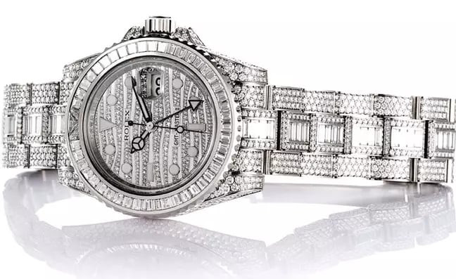 Cận cảnh vẻ đẹp lộng lẫy của chiếc đồng hồ đắt nhất hành tinh Rolex GMT Master Ice
