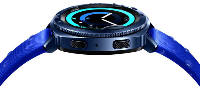 Cận cảnh nút điều khiển vật lý trên đồng hồ thông minh Samsung Gear Sport