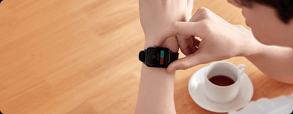 Đồng hồ Amazfit Bip Lite với các tính năng thông báo và báo thức