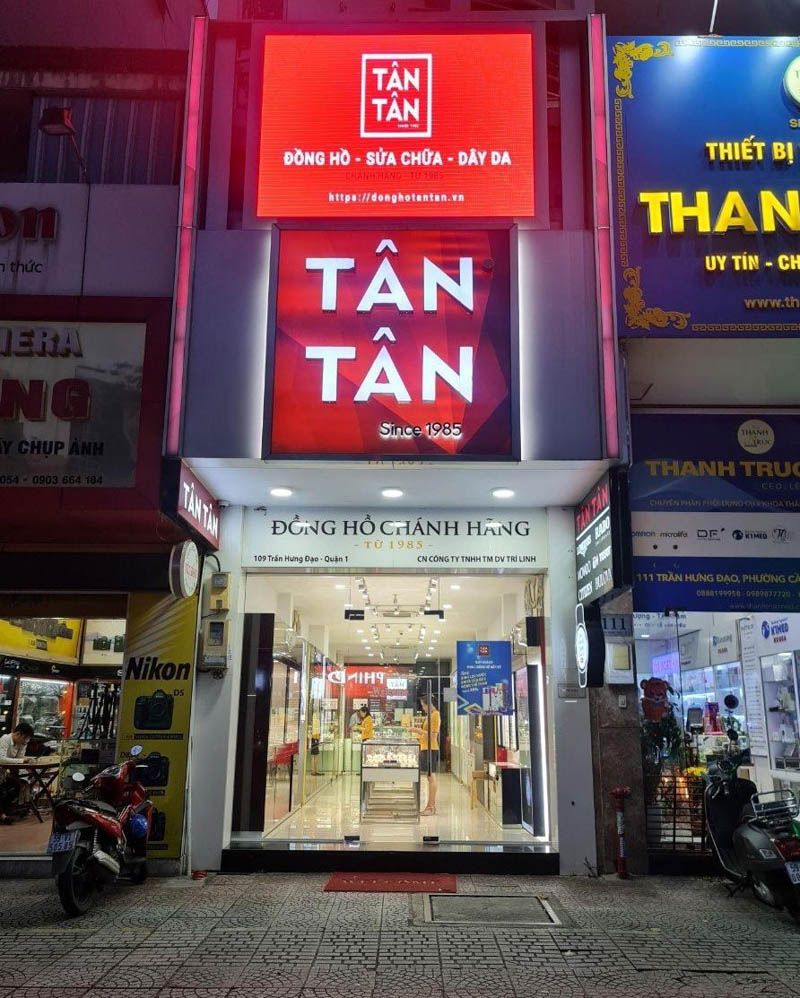 Các Shop Bán Đồng Hồ Ở TPHCM Uy Tín: Danh Sách Cập Nhật 2024