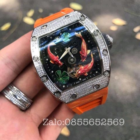 Đồng hồ phiên bản giới hạn