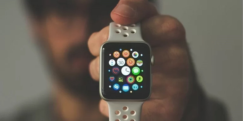 Apple Watch là sự lựa chọn tuyệt vời cho người dùng iPhone yêu thích sự sang trọng và tính năng thông minh