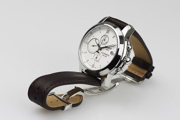 Đồng hồ Tissot T014.427.16.031.00 mạnh mẽ, đầy lôi cuốn