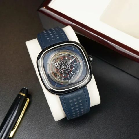 Đồng hồ SevenFriday P-Series cũ với mặt số đa lớp độc đáo