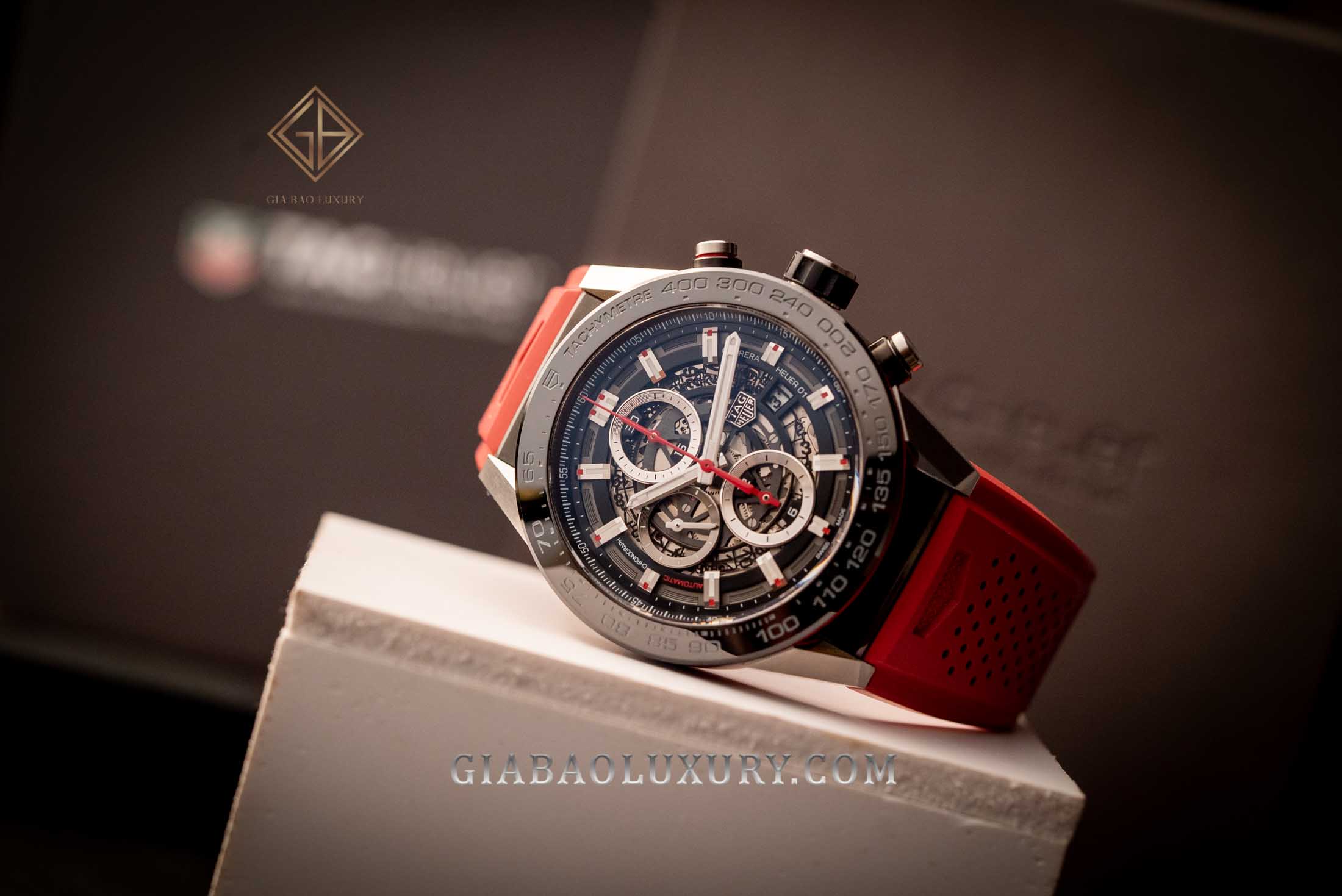 Giá Đồng Hồ TAG Heuer Carrera Calibre 36: Tổng Quan Từ A Đến Z Về Chiếc Chronograph Huyền Thoại