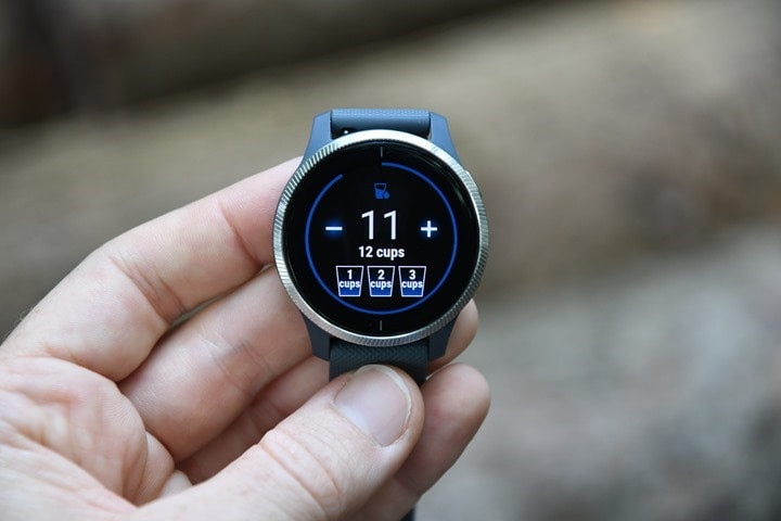 Tính năng theo dõi lượng nước trên đồng hồ Garmin Venu