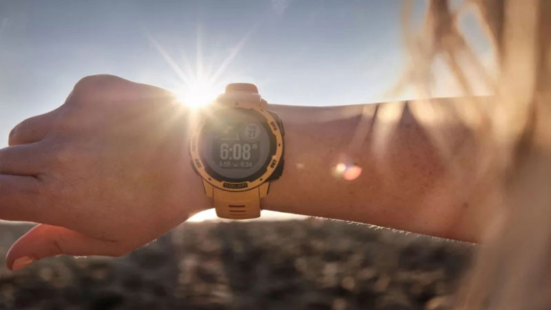 Garmin Instinct Solar – Đồng hồ thể thao tốt nhất tích hợp sạc năng lượng mặt trời