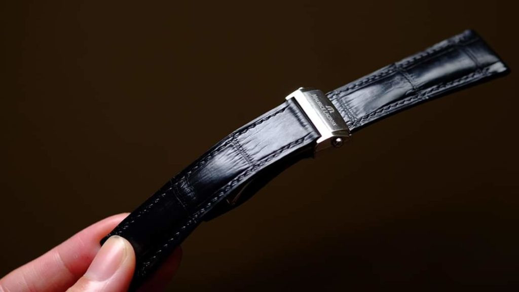 Các dụng cụ chuyên dụng được sử dụng để chế tác và thay dây đồng hồ Richard Mille