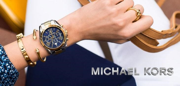 Đồng hồ Michael Kors sử dụng bộ máy Quartz cho độ chính xác cao